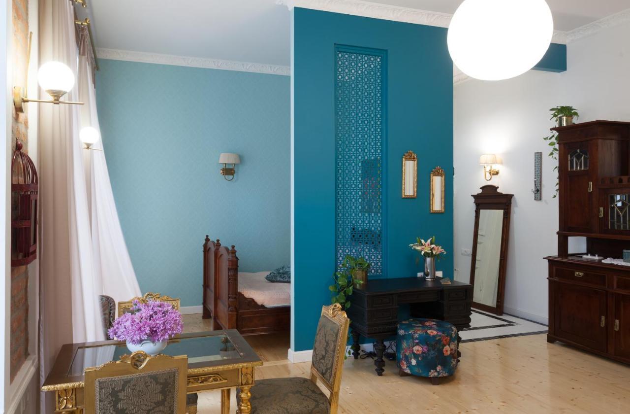 House By The Opera Apartment Tbilisi ภายนอก รูปภาพ